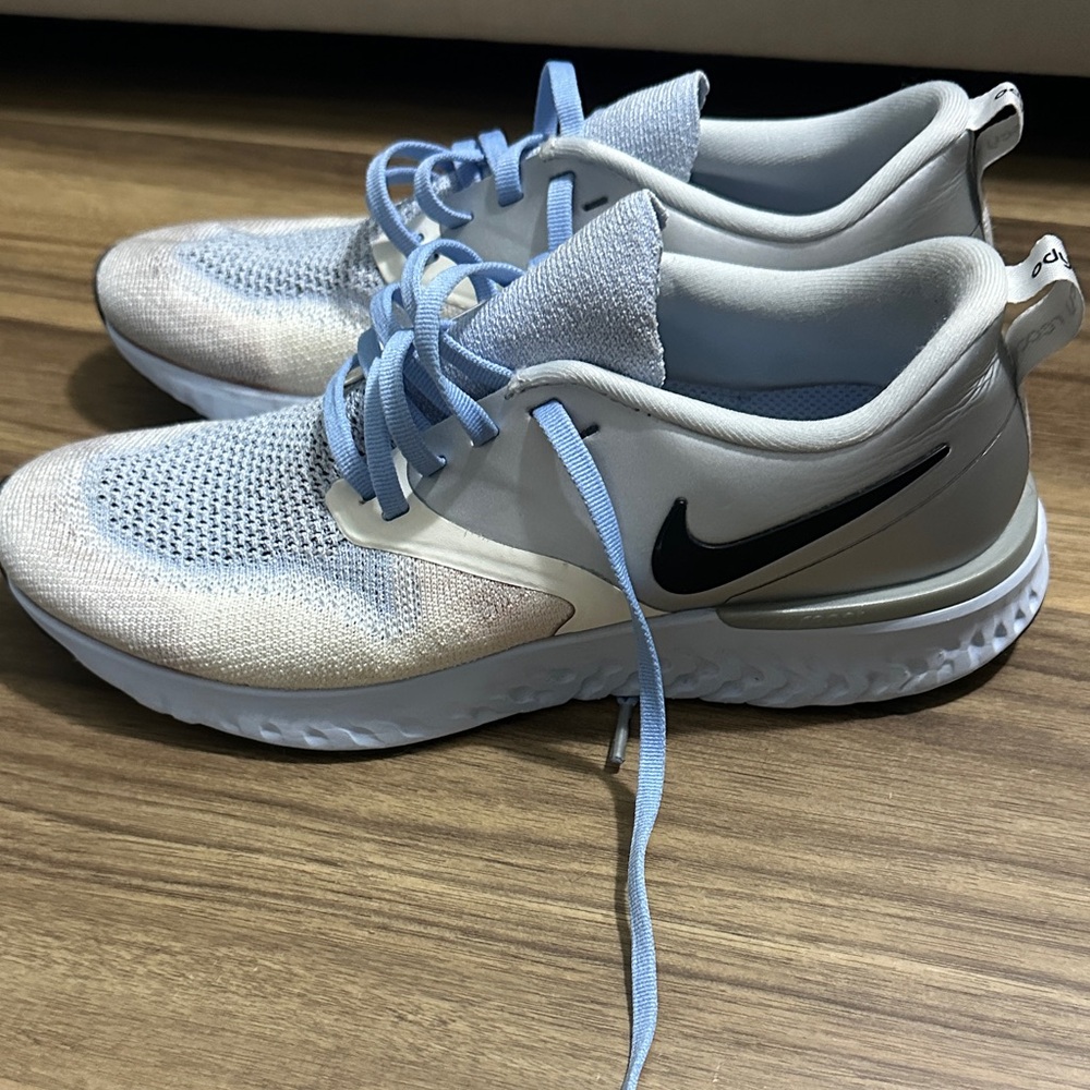 Nike Athletic Shoes in Light Blue and White